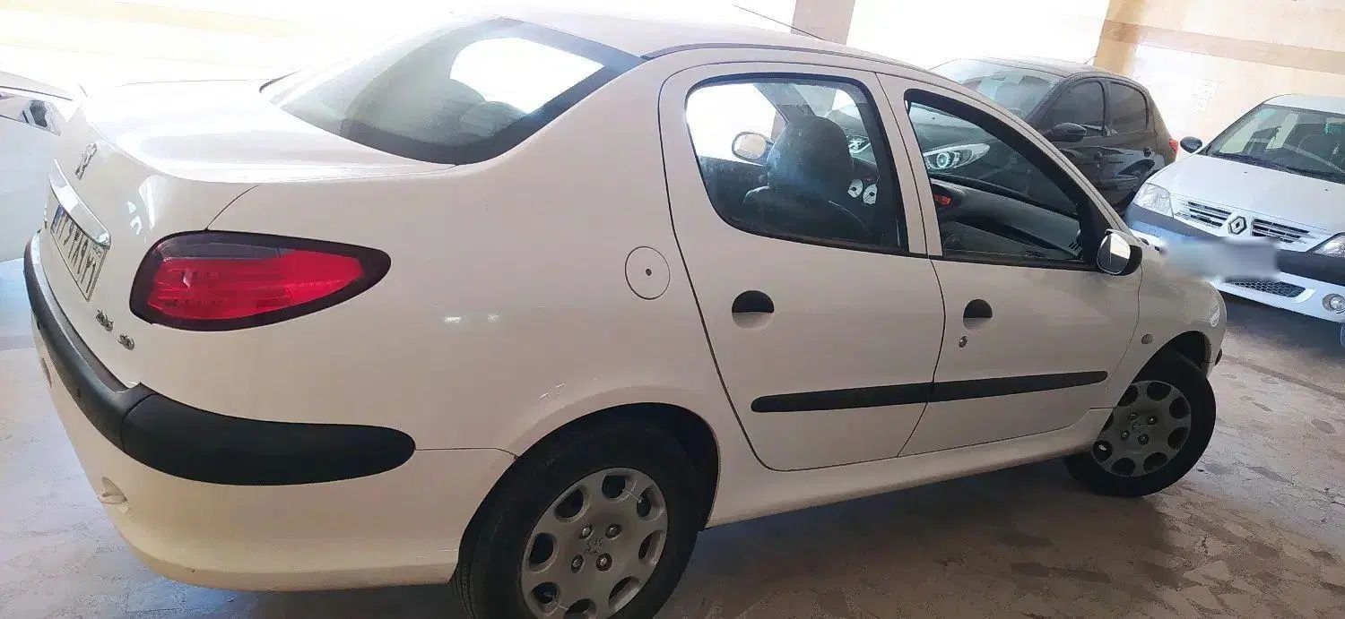 پژو ۲۰۶ صندوق دار v8 - 1399