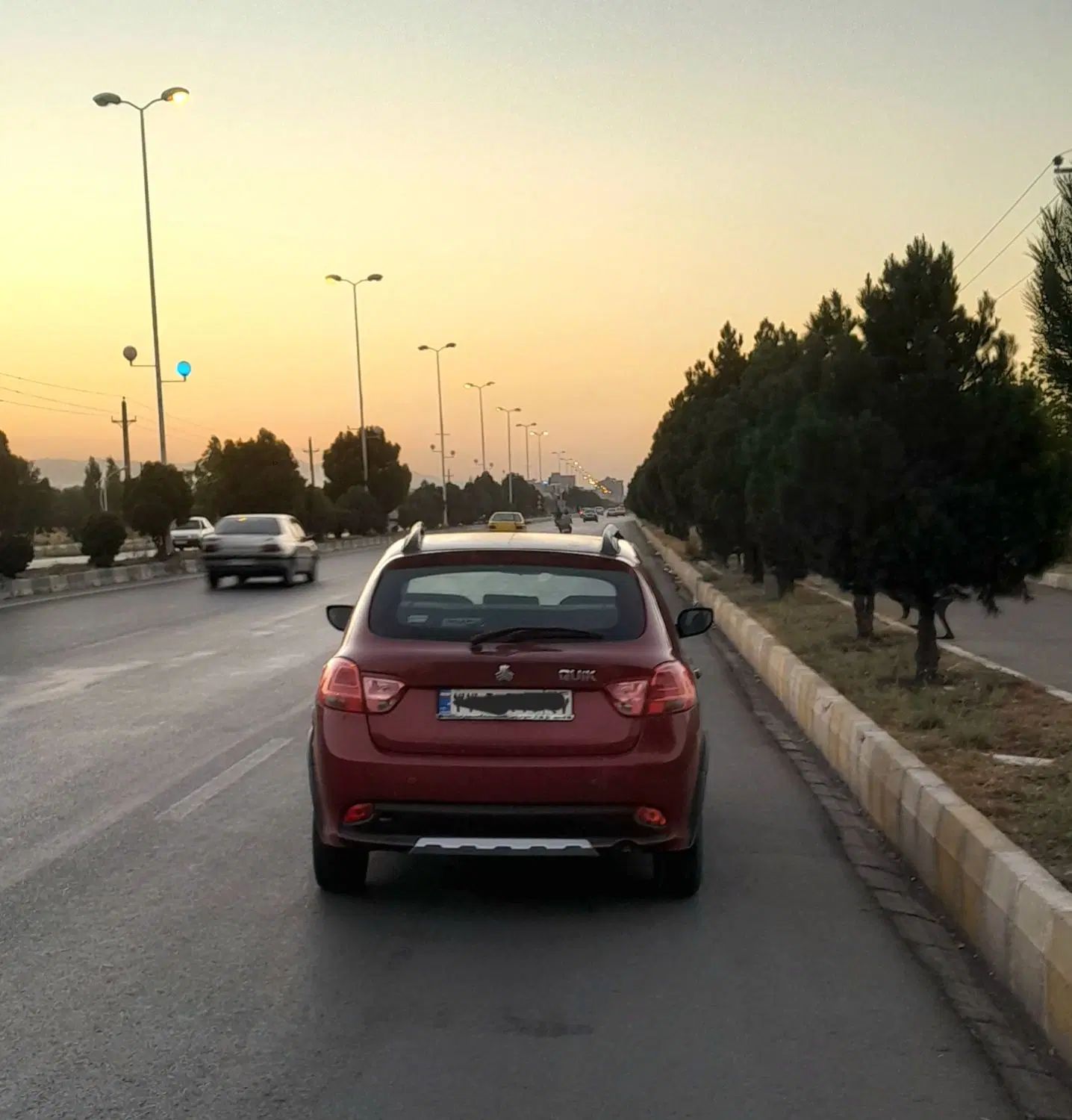 کوییک R دنده‌ای - 1400