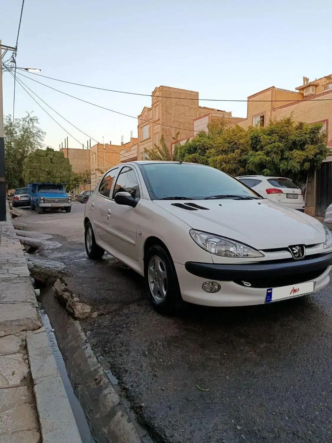 پژو 206 تیپ 2 - 1396