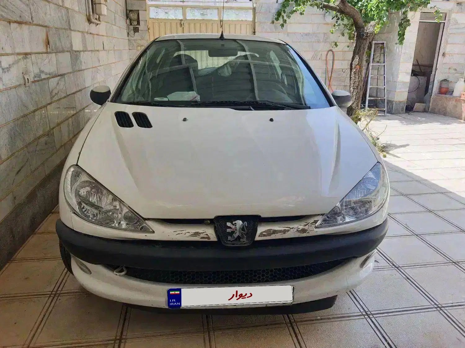 پژو ۲۰۶ صندوق دار v8 - 1389