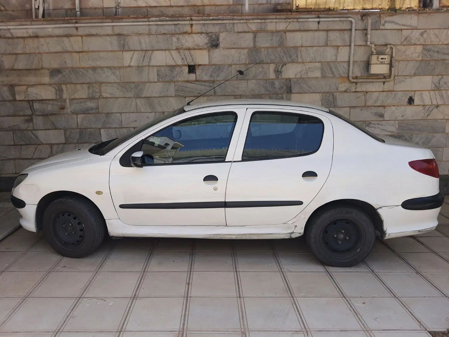 پژو ۲۰۶ صندوق دار v8 - 1389