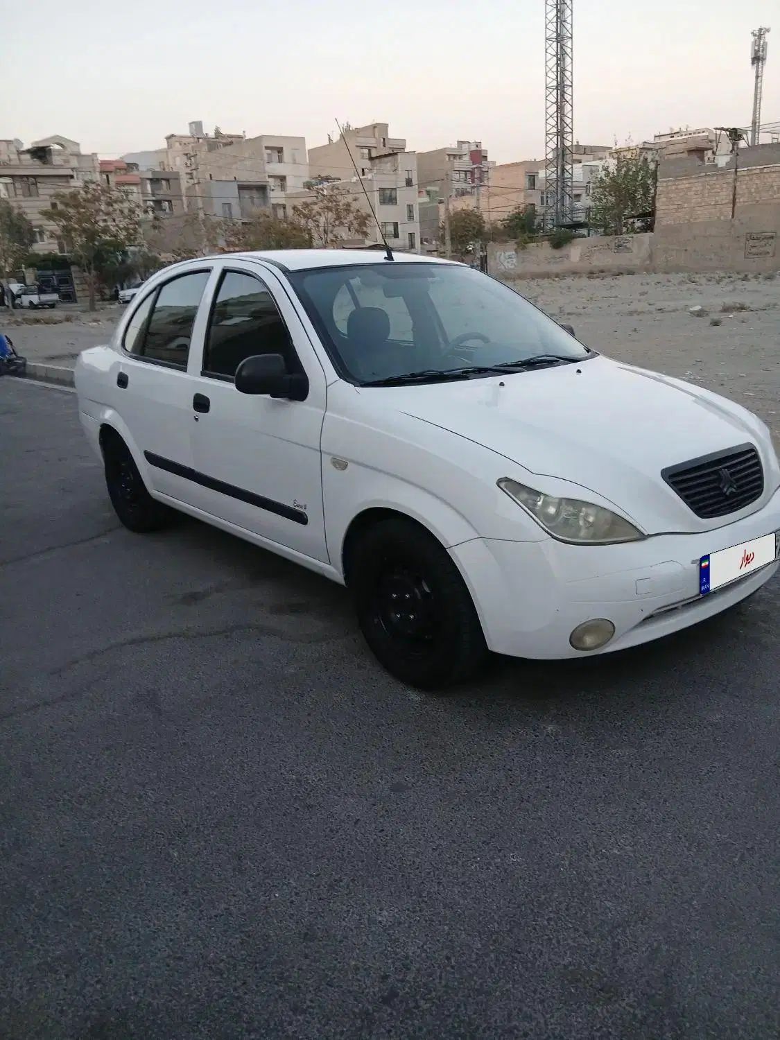 تیبا صندوق دار SX - 1393