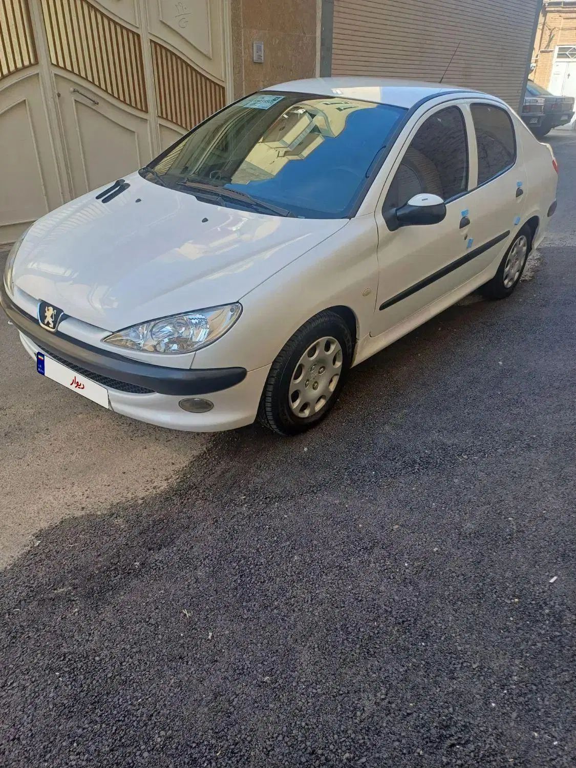 پژو ۲۰۶ صندوق دار v8 - 1397