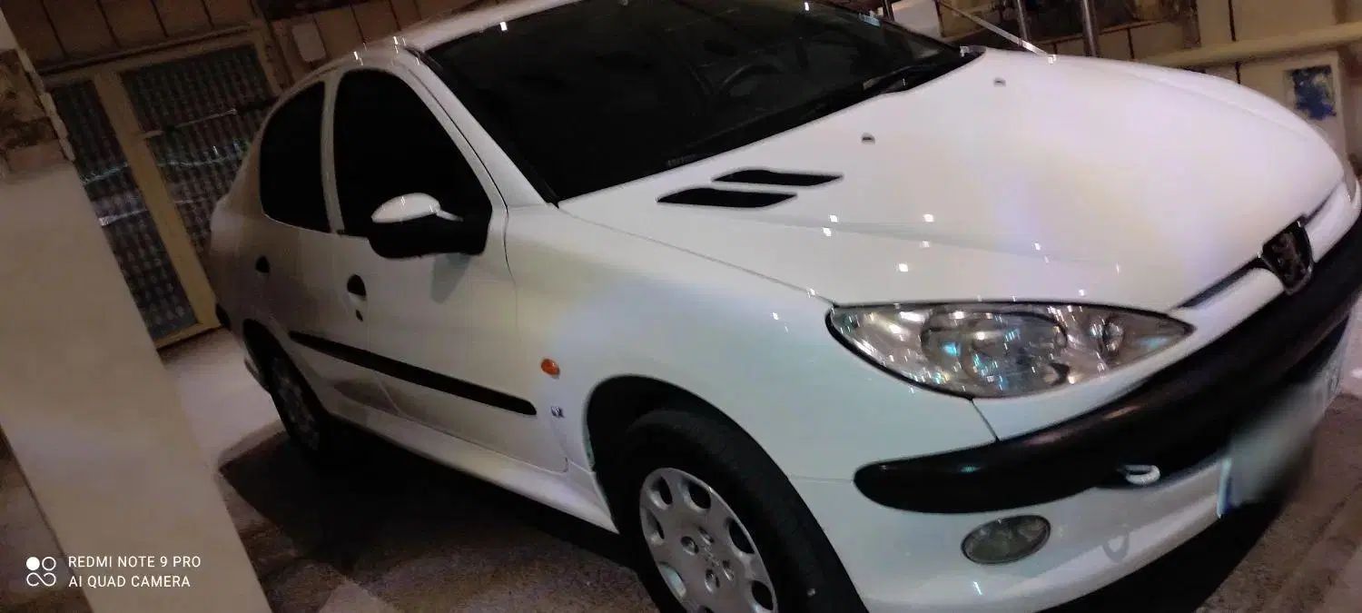 پژو ۲۰۶ صندوق دار v8 - 1391