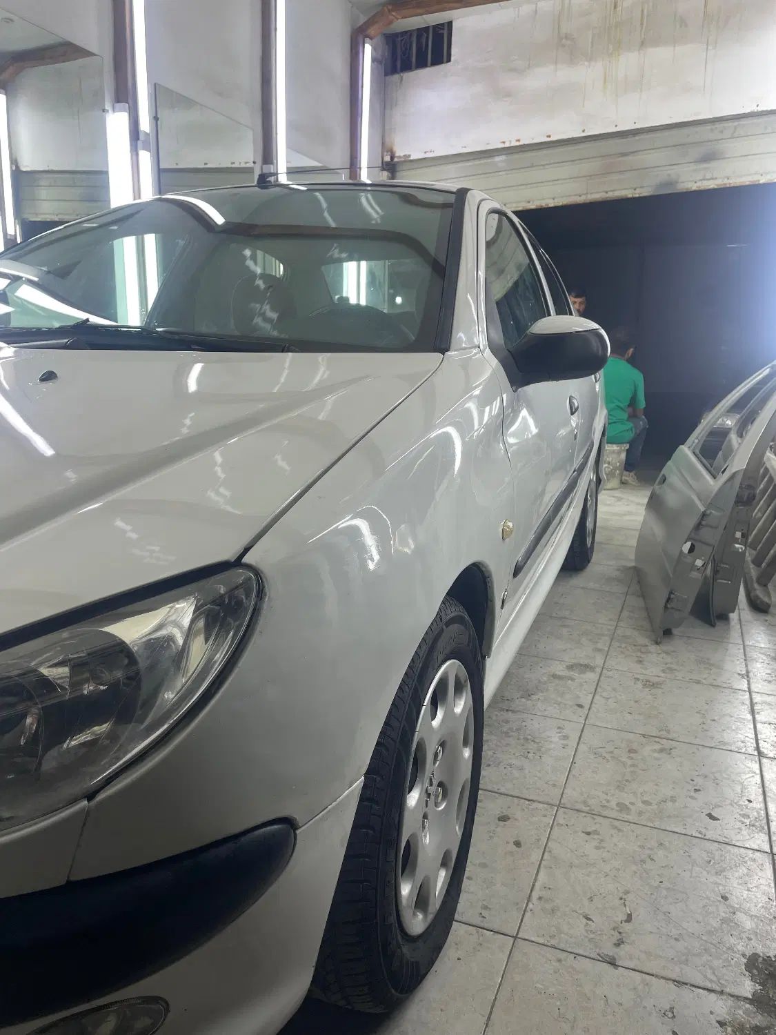 پژو ۲۰۶ صندوق دار v8 - 1394