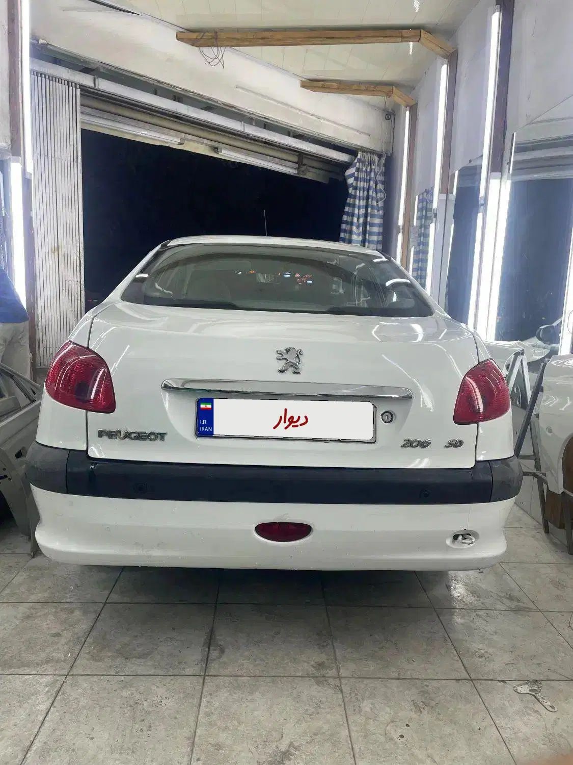 پژو ۲۰۶ صندوق دار v8 - 1394