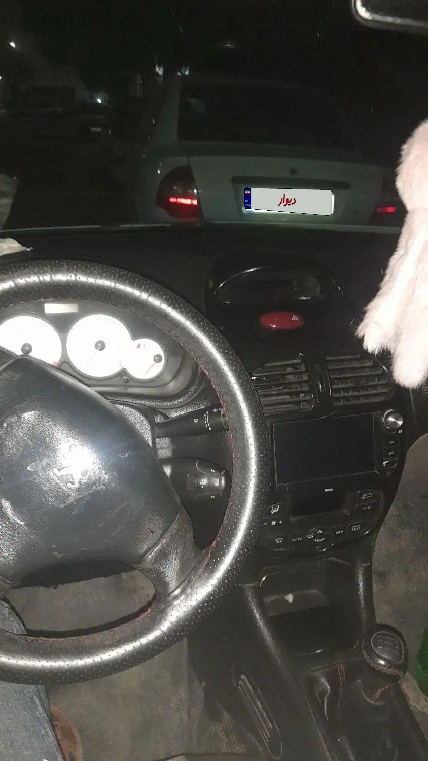 پژو ۲۰۶ صندوق دار v8 - 1391