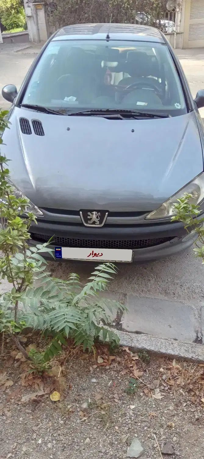 پژو ۲۰۶ صندوق دار v8 - 1389