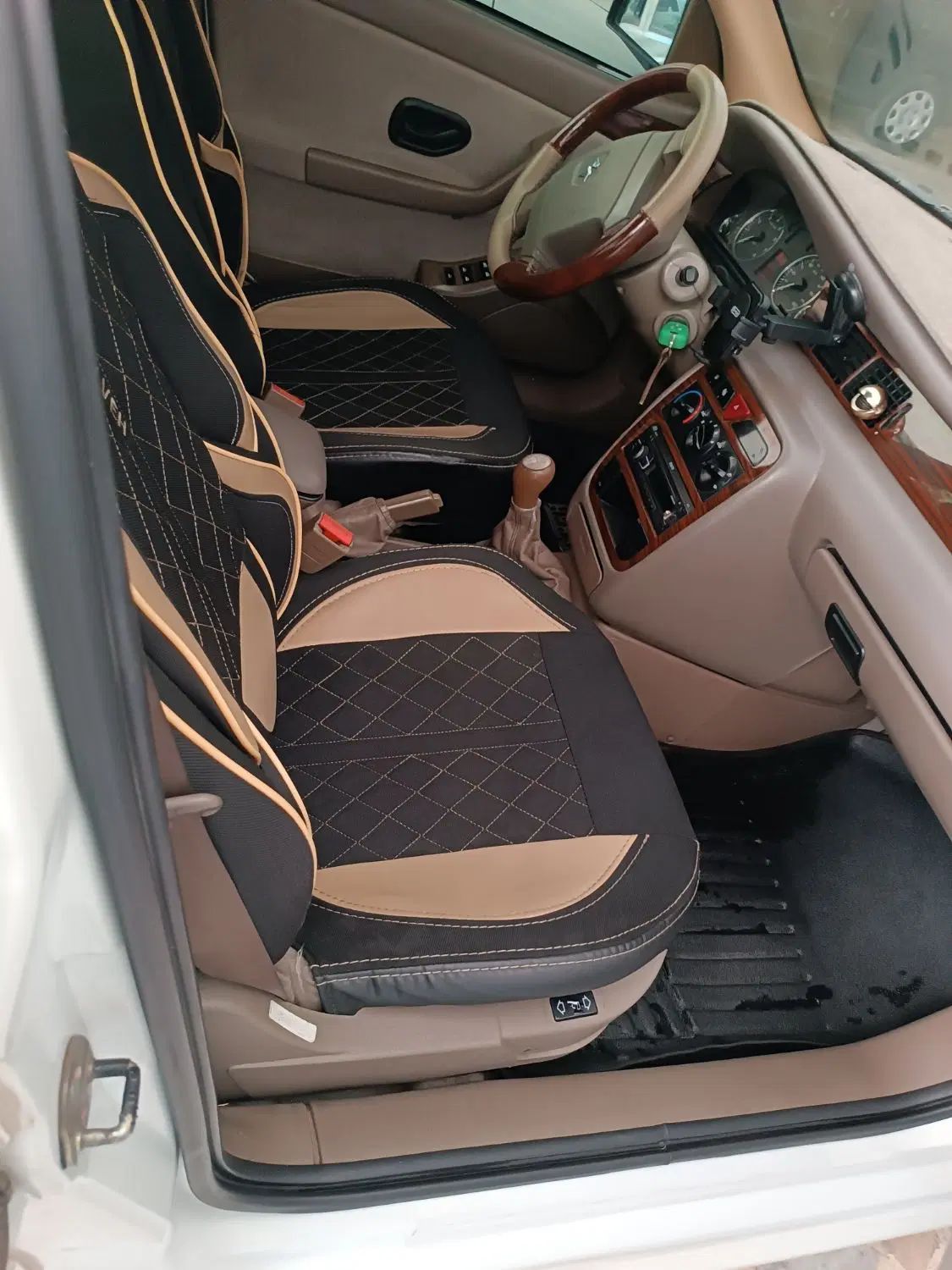 سمند LX XU7 - 1397