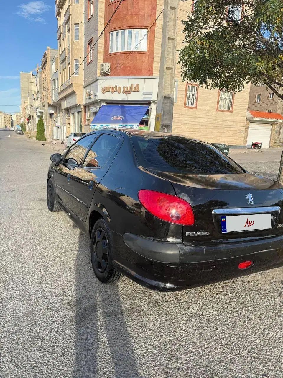 پژو ۲۰۶ صندوق دار v8 - 1386