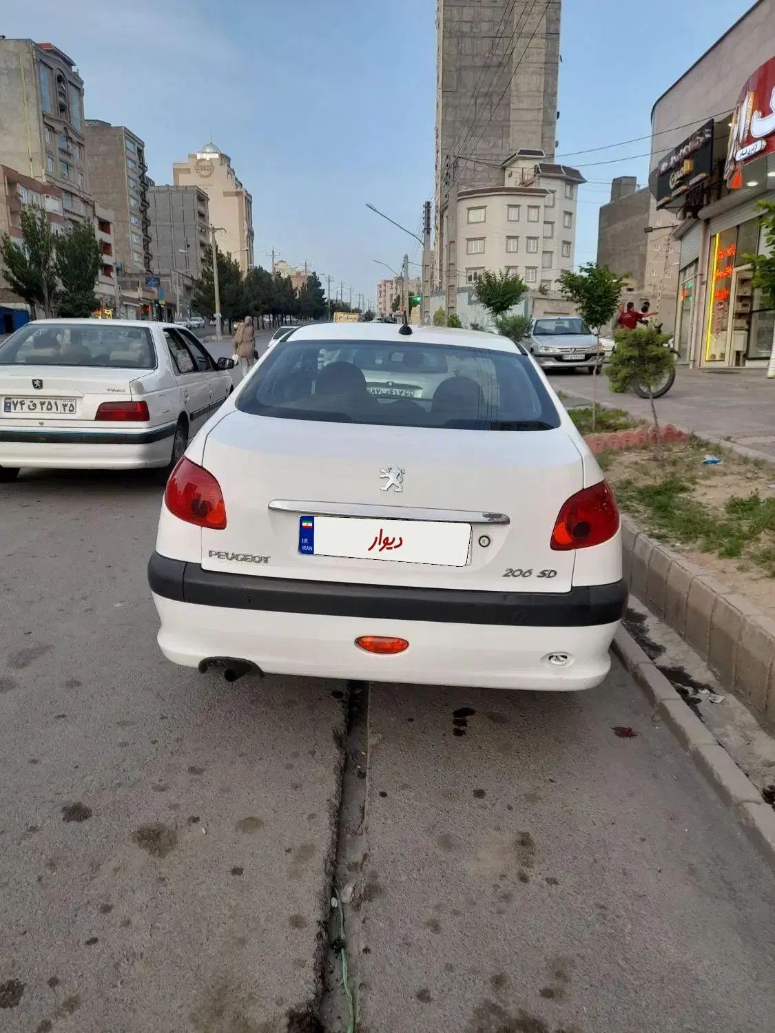 خودرو پژو، ۲۰۶ صندوق دار آگهی ann_20544542