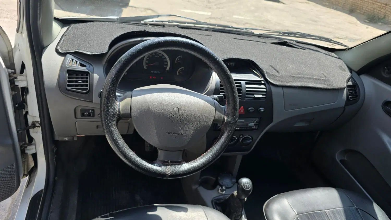 تیبا صندوق دار SX - 1392
