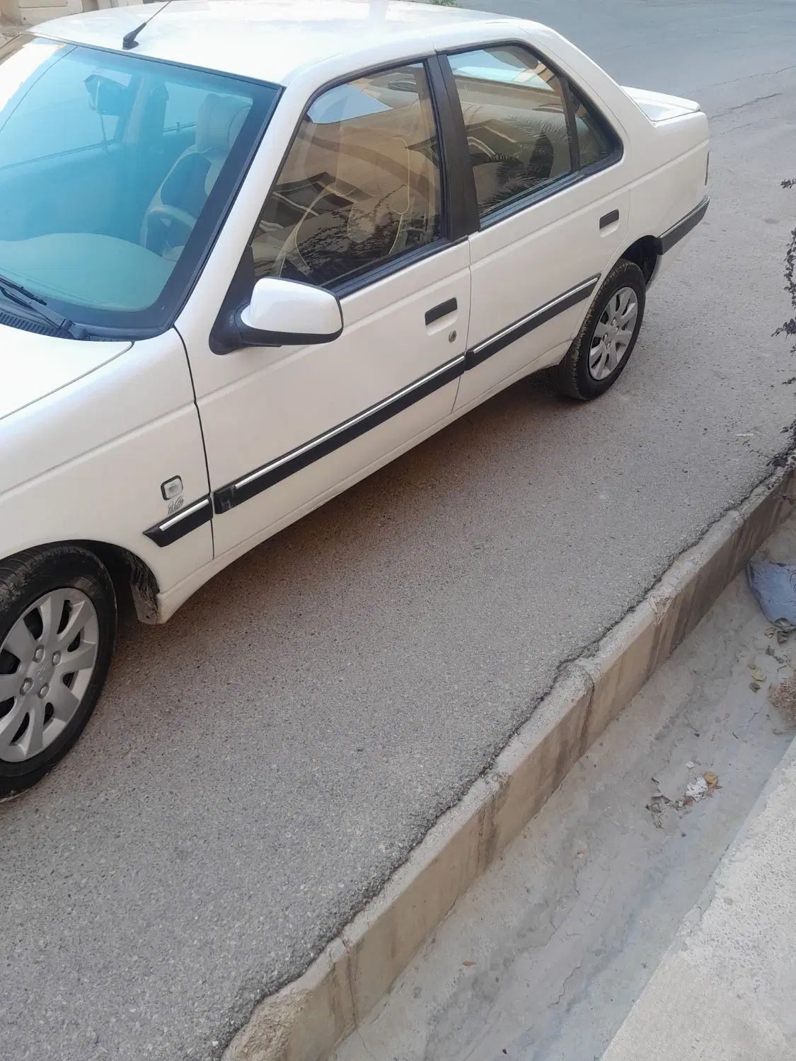 پژو 405 SLX بنزینی  XU7 - 1389