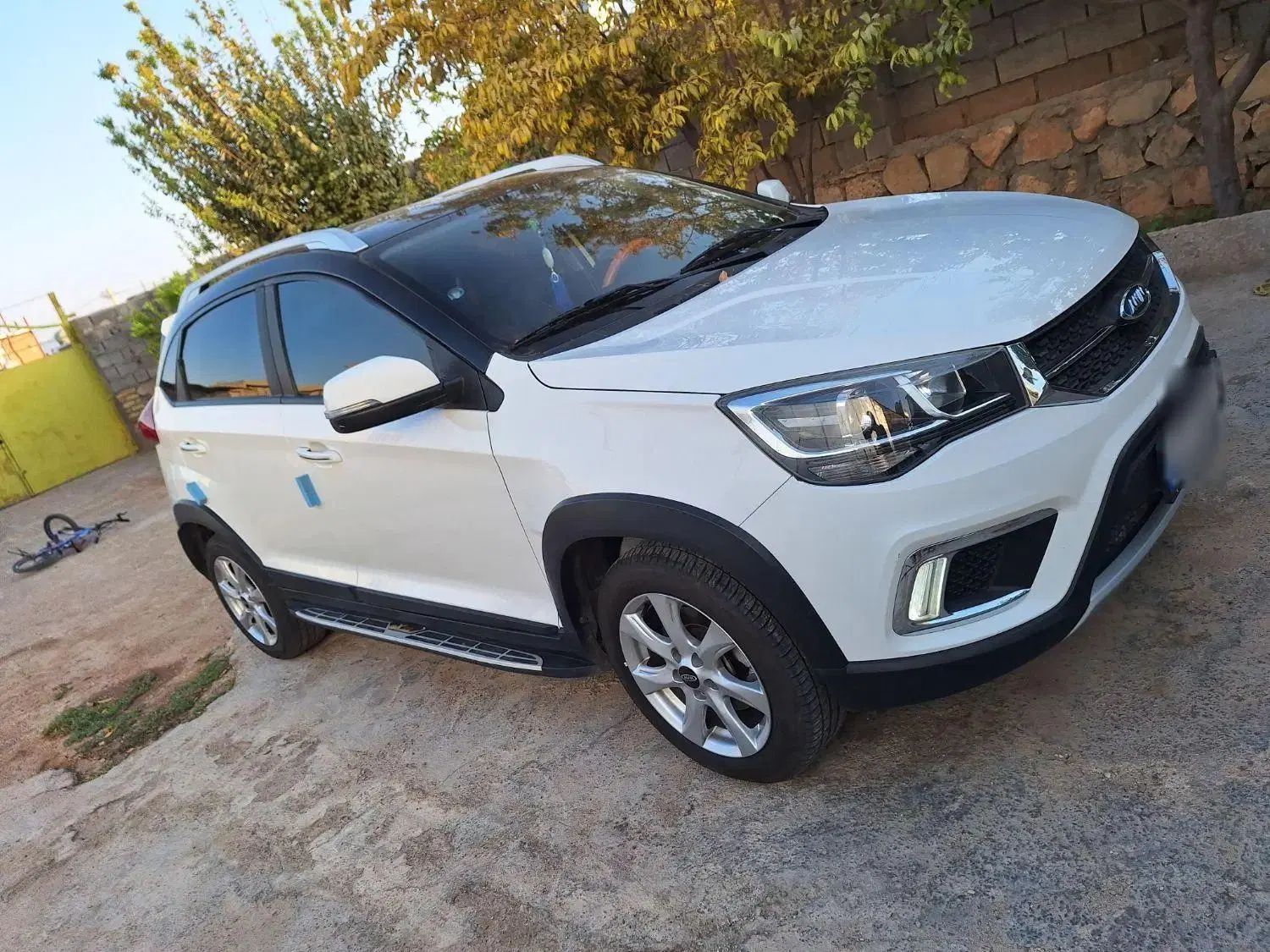 ام وی ام X22 اتوماتیک اسپرت اکسلنت - 1400