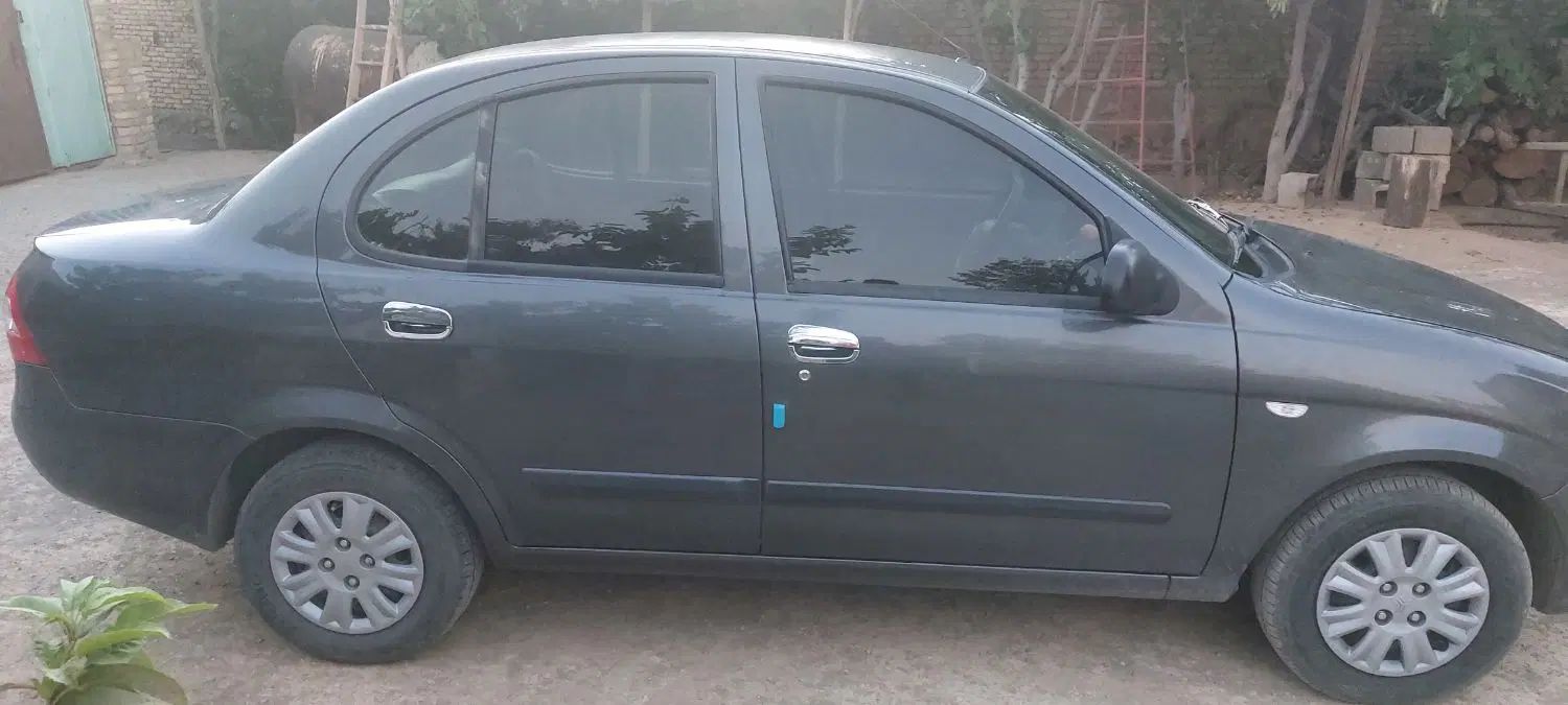 تیبا صندوق دار EX - 1395