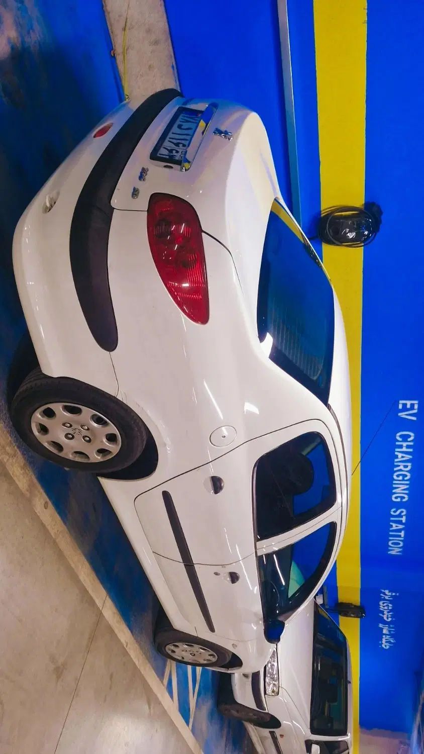 پژو ۲۰۶ صندوق دار v8 - 1397