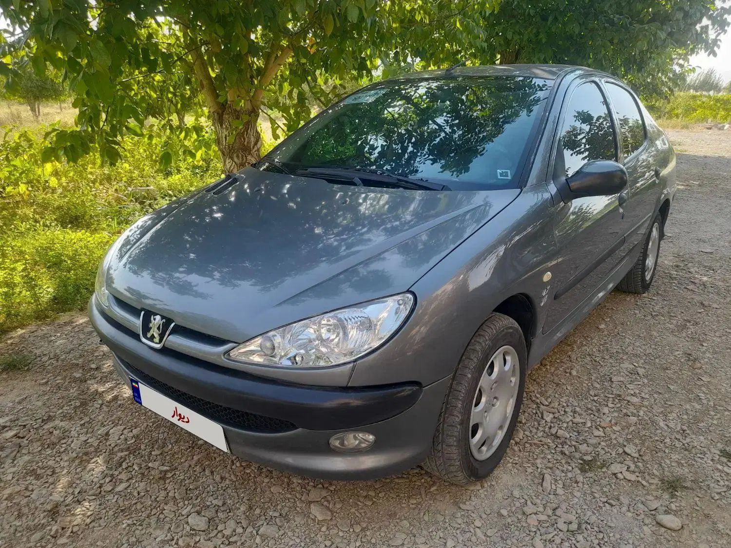 پژو ۲۰۶ صندوق دار v8 - 1390