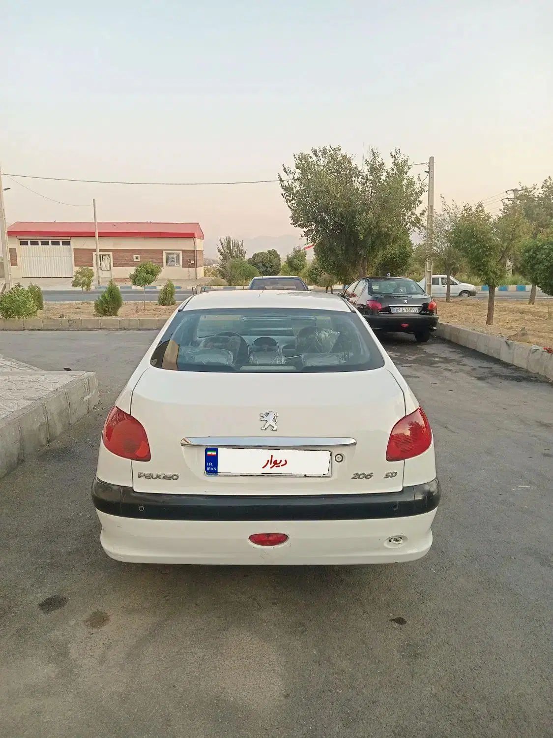 پژو ۲۰۶ صندوق دار v20 - 1387