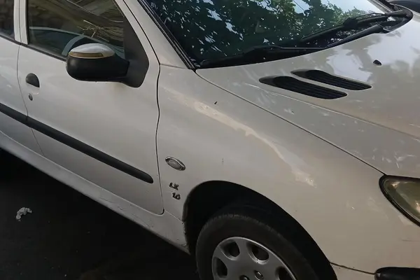 پژو ۲۰۶ صندوق دار v20 - 1390