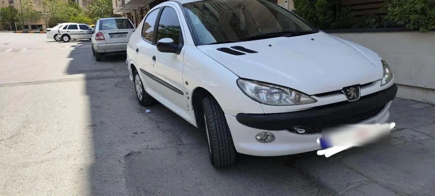 پژو ۲۰۶ صندوق دار v8 - 1389