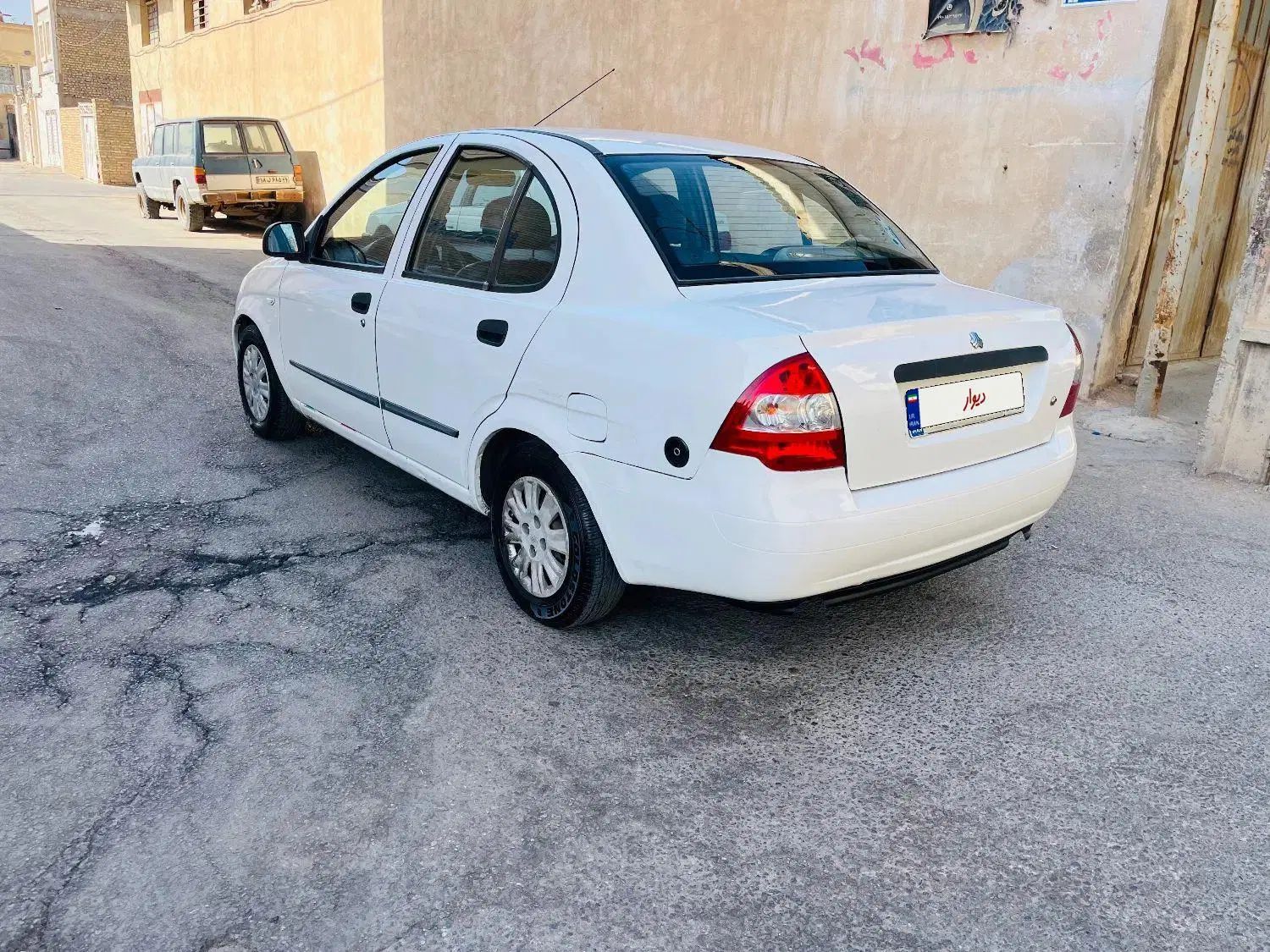 تیبا صندوق دار LX دوگانه سوز - 1395