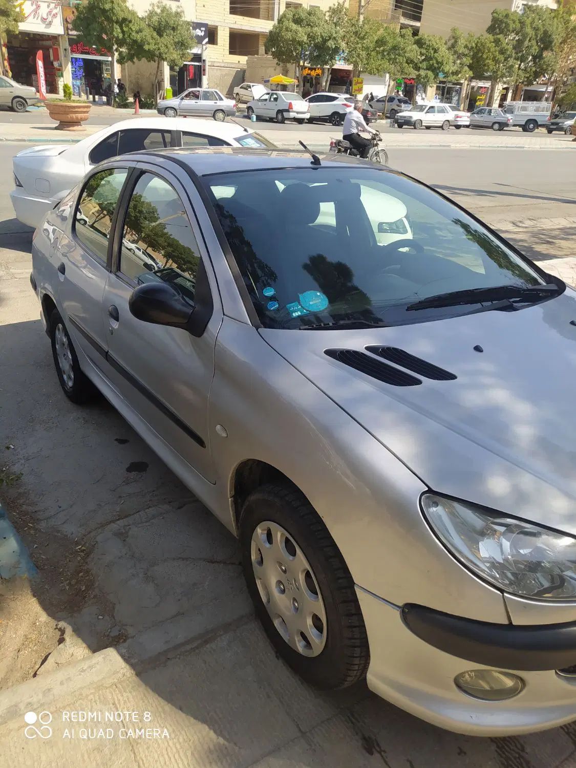 پژو ۲۰۶ صندوق دار v8 - 1386