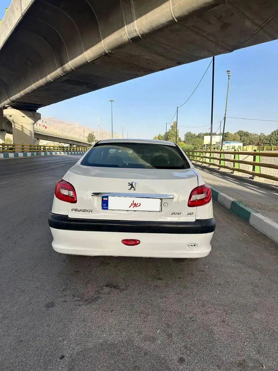 پژو ۲۰۶ صندوق دار v10 - 1387