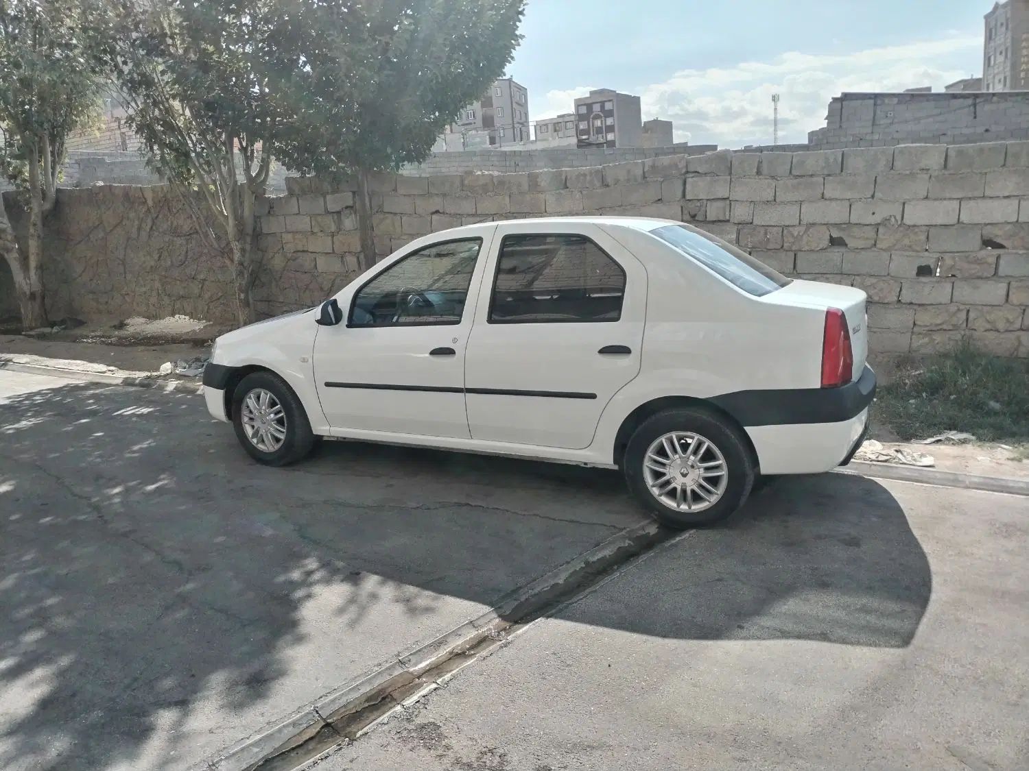خودرو رنو، تندر 90 آگهی ann_20547543