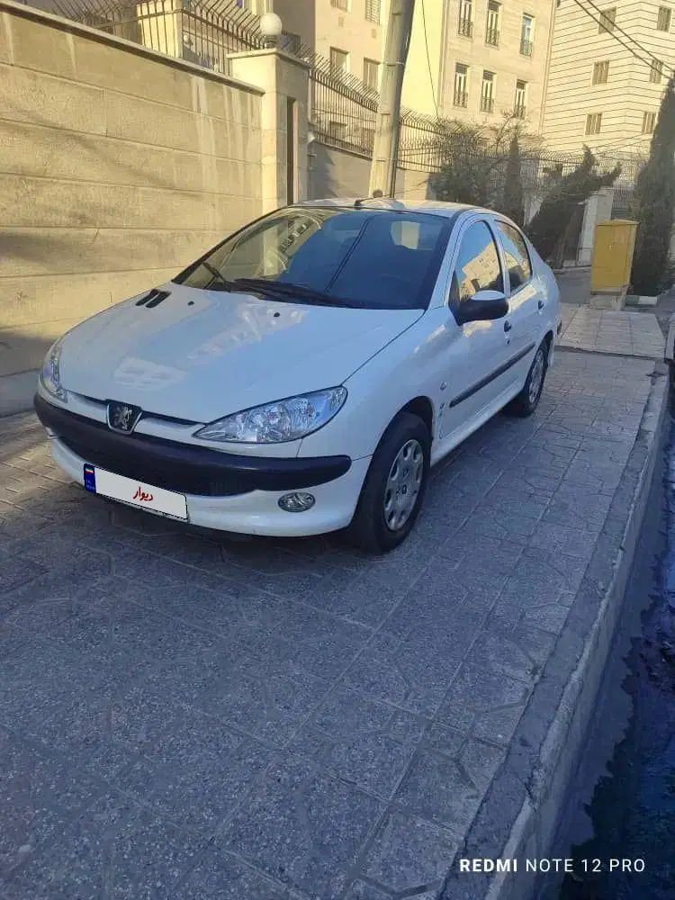 پژو ۲۰۶ صندوق دار v8 - 1397