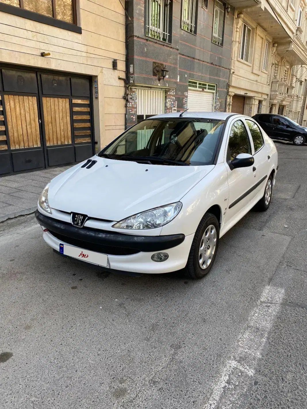 پژو ۲۰۶ صندوق دار v8 - 1394