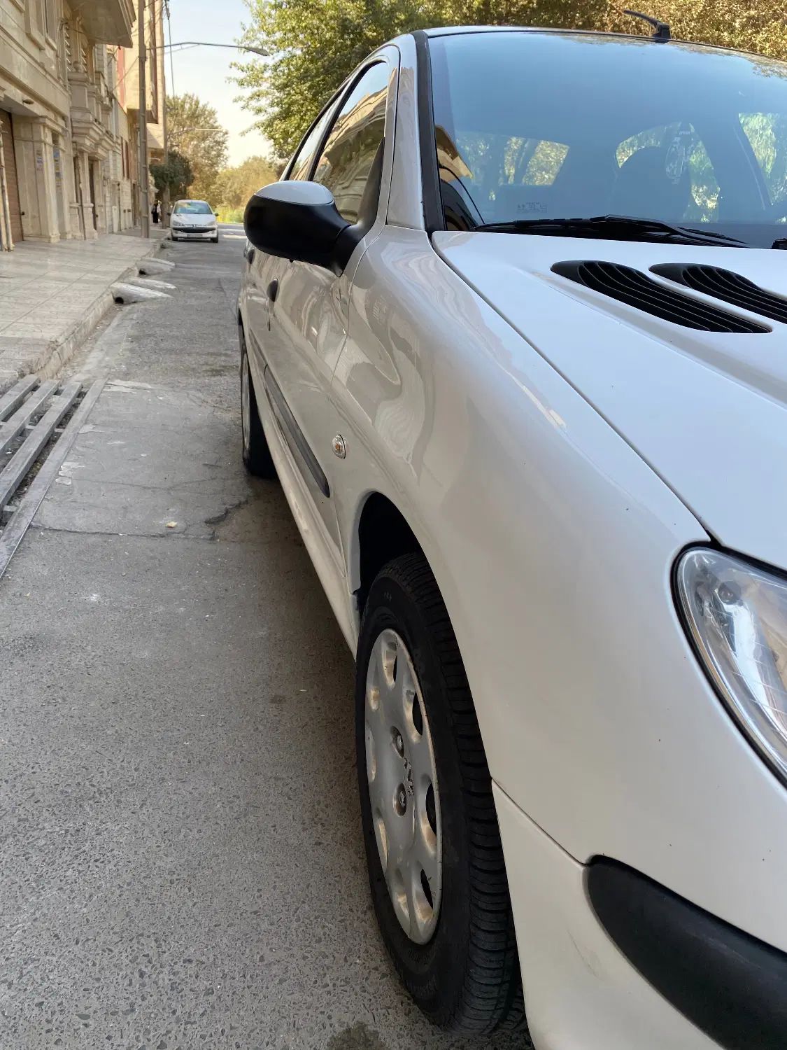 پژو ۲۰۶ صندوق دار v8 - 1394