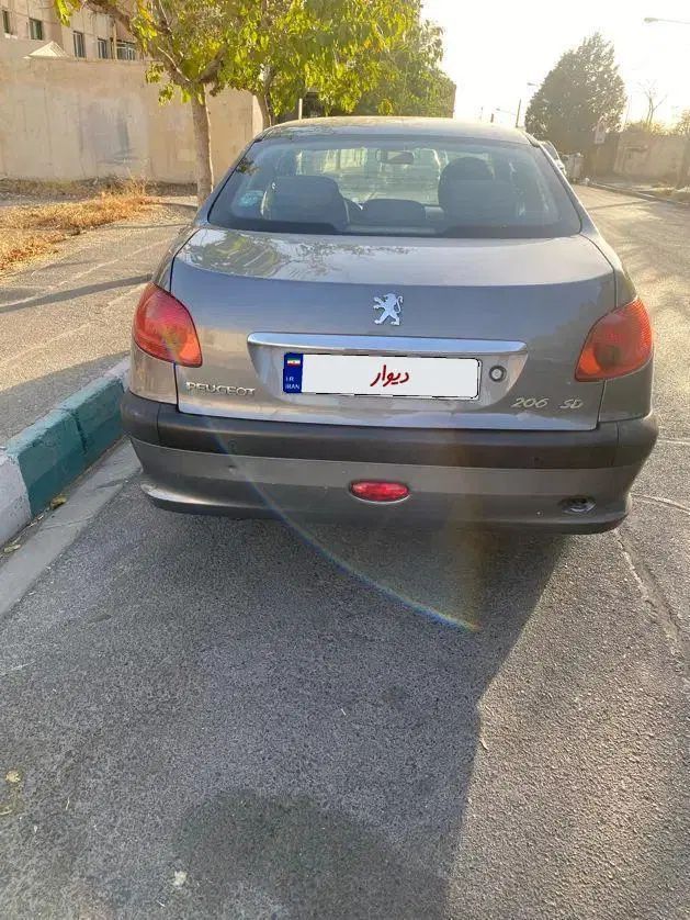 پژو ۲۰۶ صندوق دار v8 - 1396