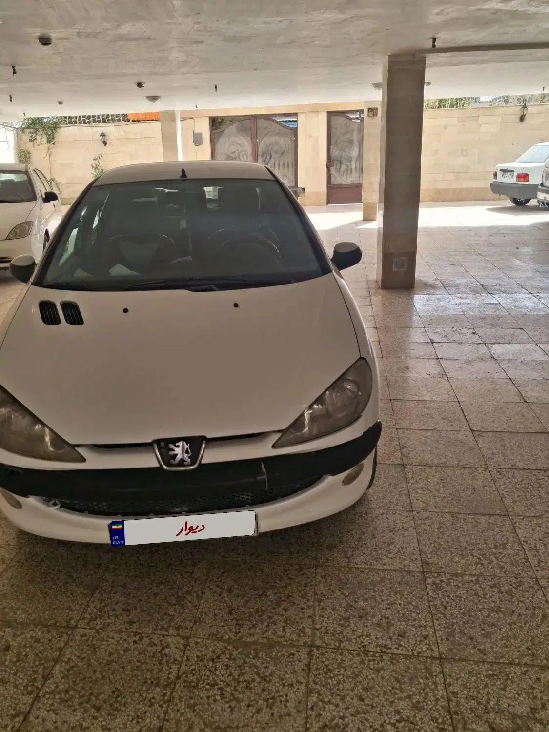 پژو ۲۰۶ صندوق دار v8 - 1390