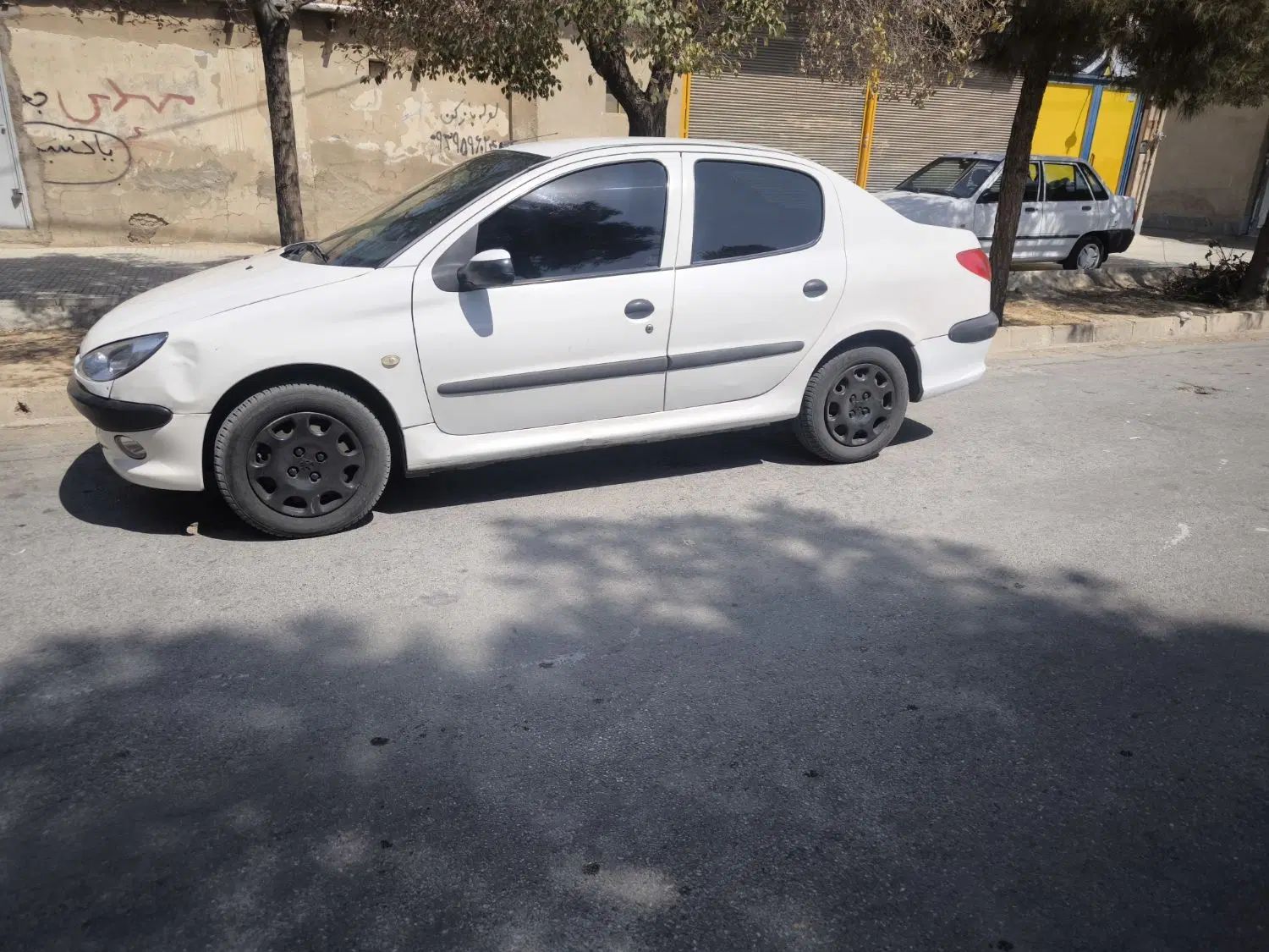 پژو ۲۰۶ صندوق دار v8 - 1388