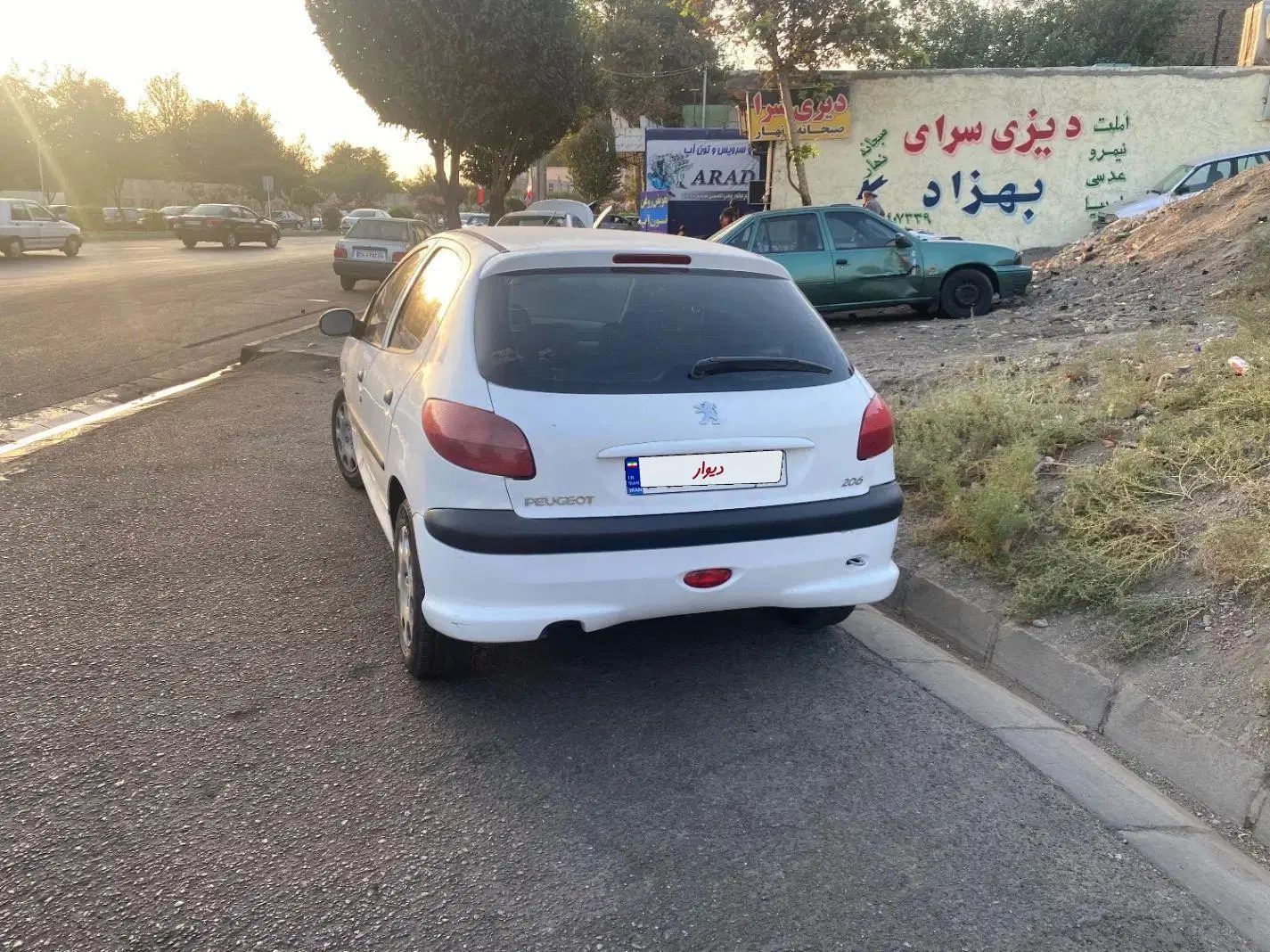 پژو 206 تیپ 2 - 1390