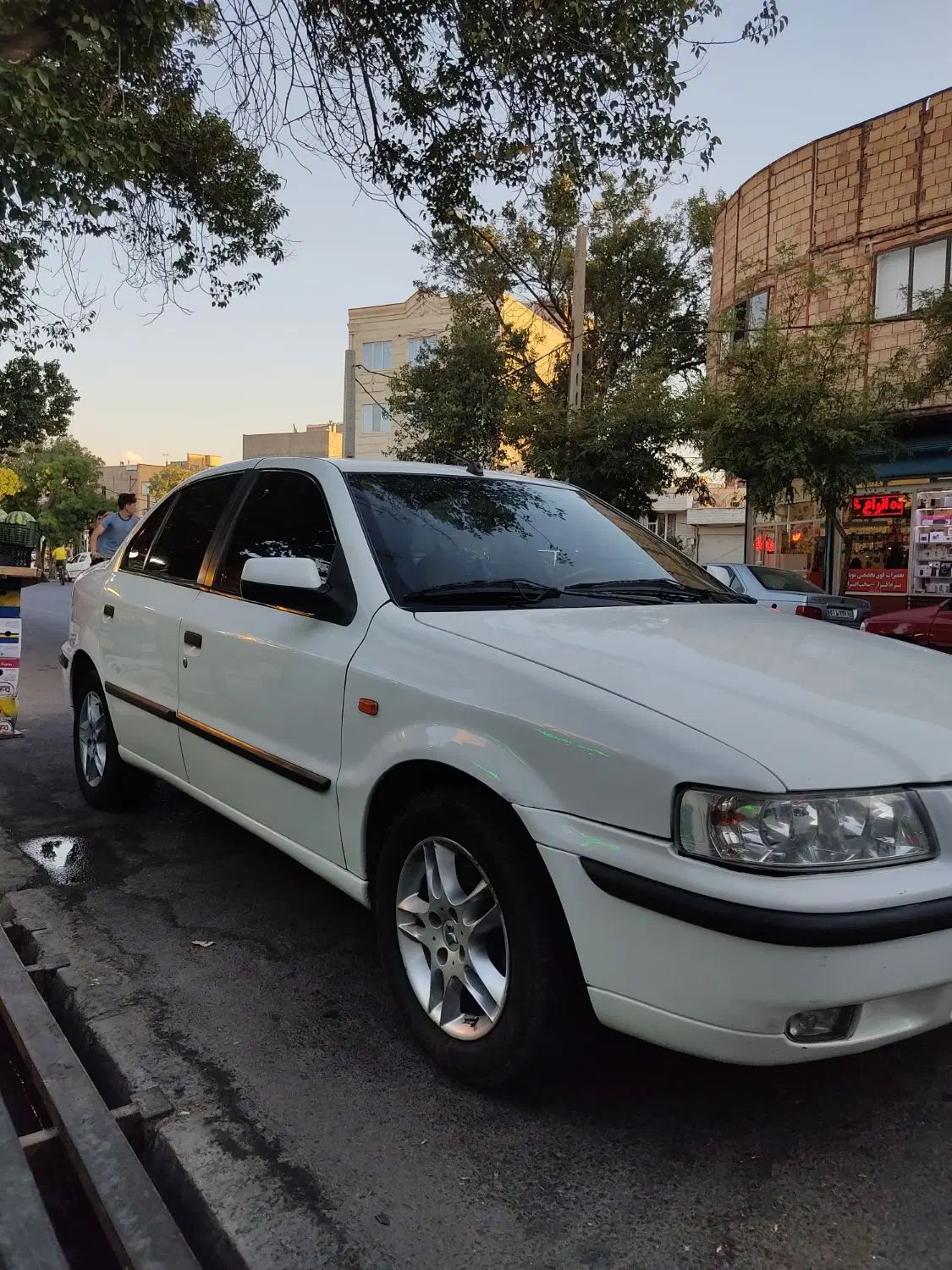سمند LX EF7 - 1390
