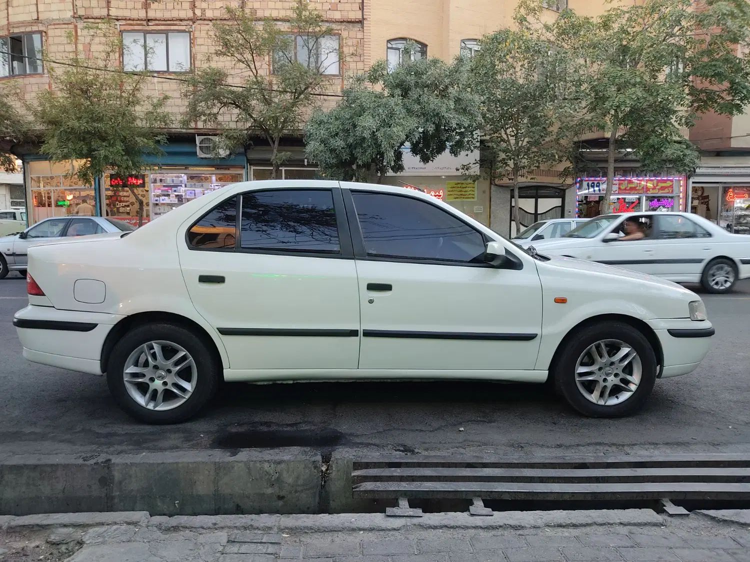 سمند LX EF7 - 1390