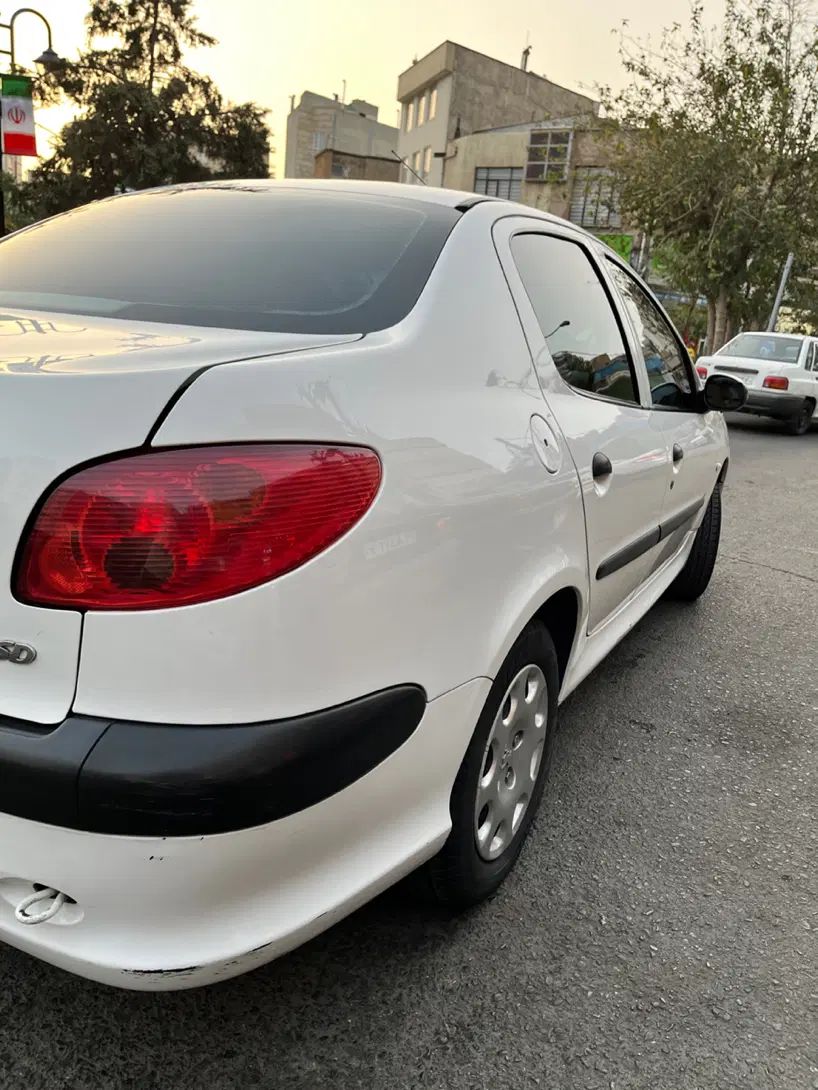 پژو ۲۰۶ صندوق دار v8 - 1395