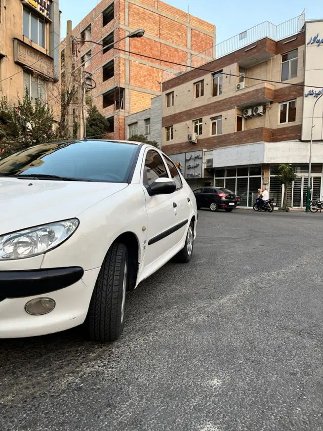 پژو ۲۰۶ صندوق دار v8 - 1395