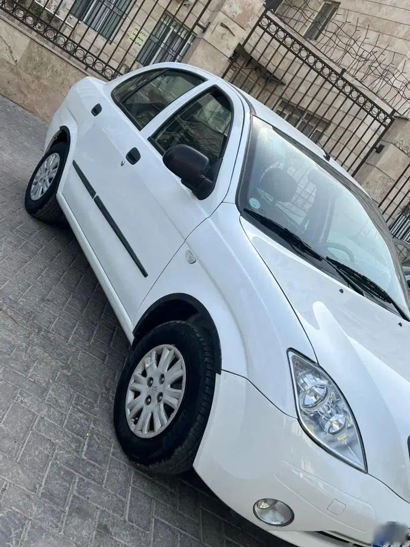 تیبا صندوق دار SX - 1399