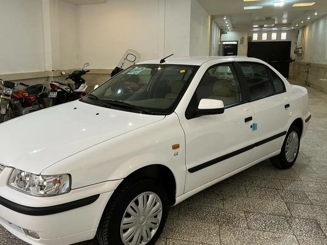 سمند LX XU7 - 1395