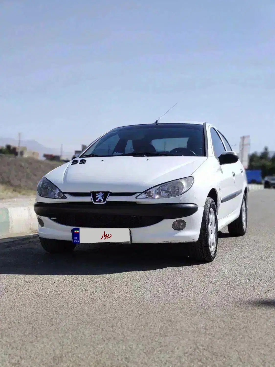 پژو ۲۰۶ صندوق دار v8 - 1399