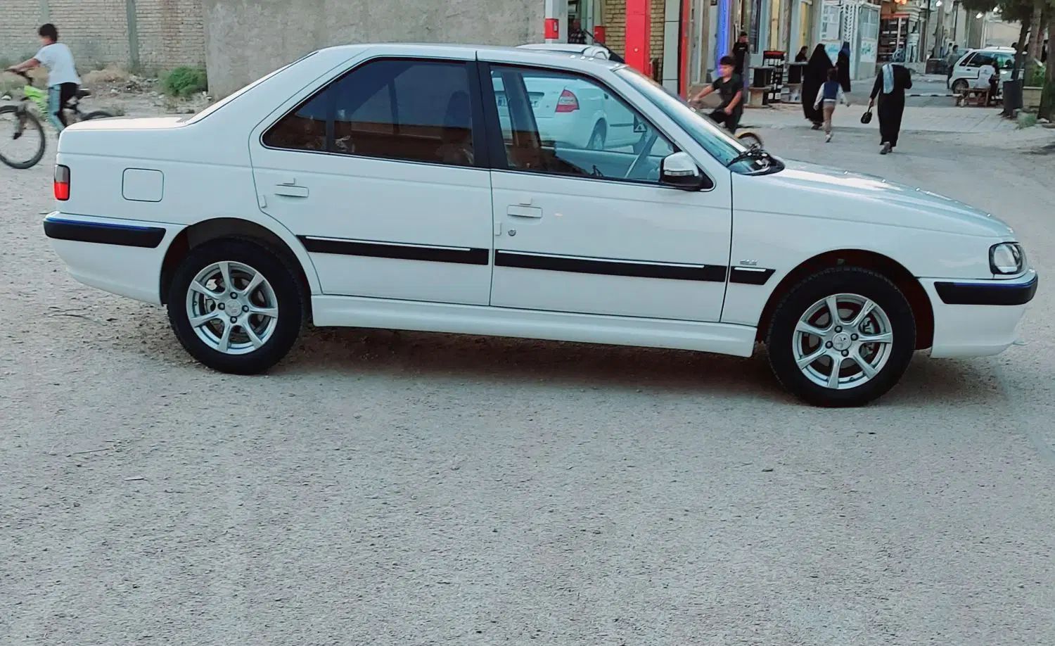 پژو پارس ELX-XU7P سفارشی - 1402