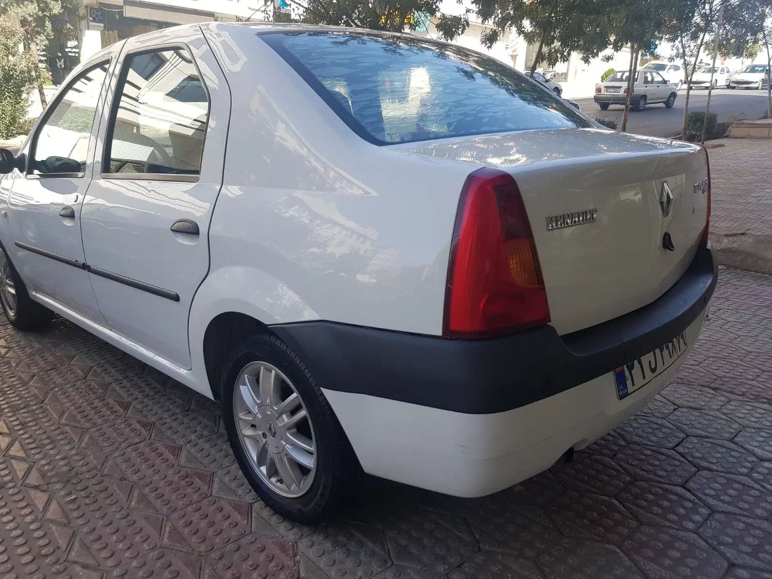 رنو تندر 90 E2 - 1396
