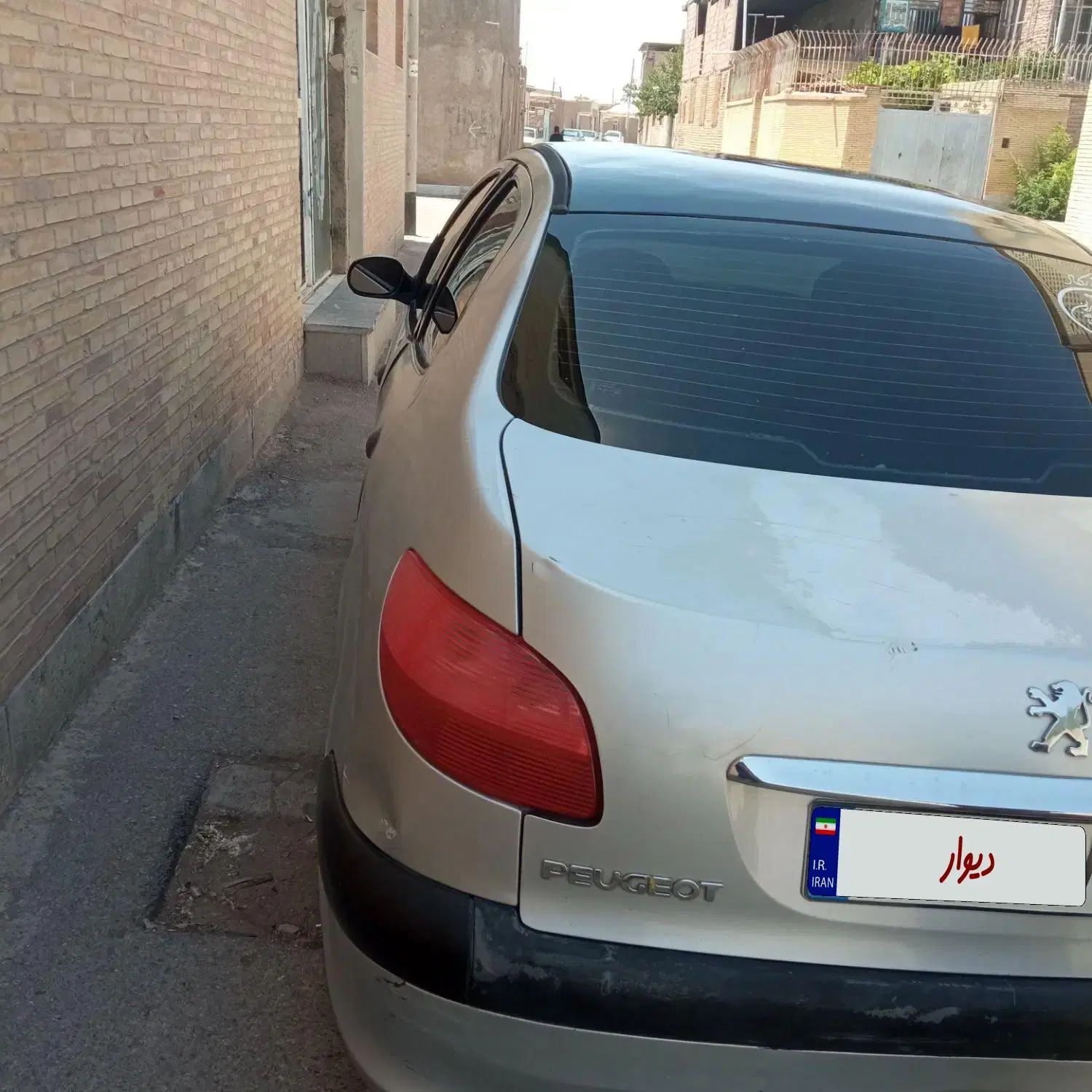 پژو ۲۰۶ صندوق دار v20 - 1387