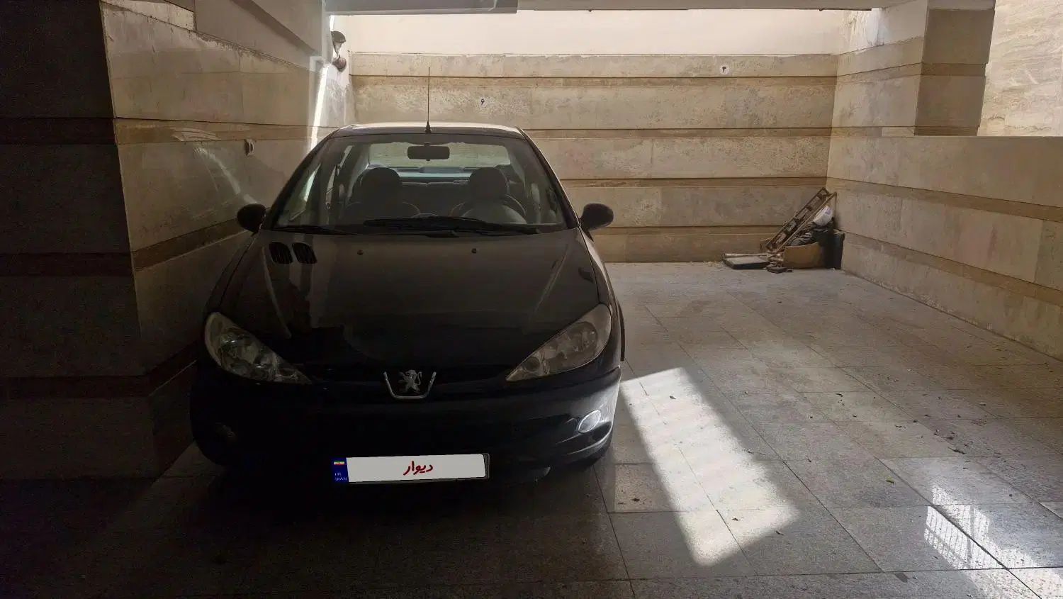 پژو ۲۰۶ صندوق دار v8 - 1394