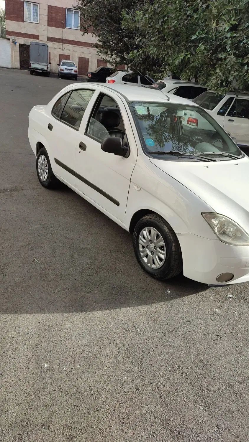 تیبا صندوق دار SX - 1392