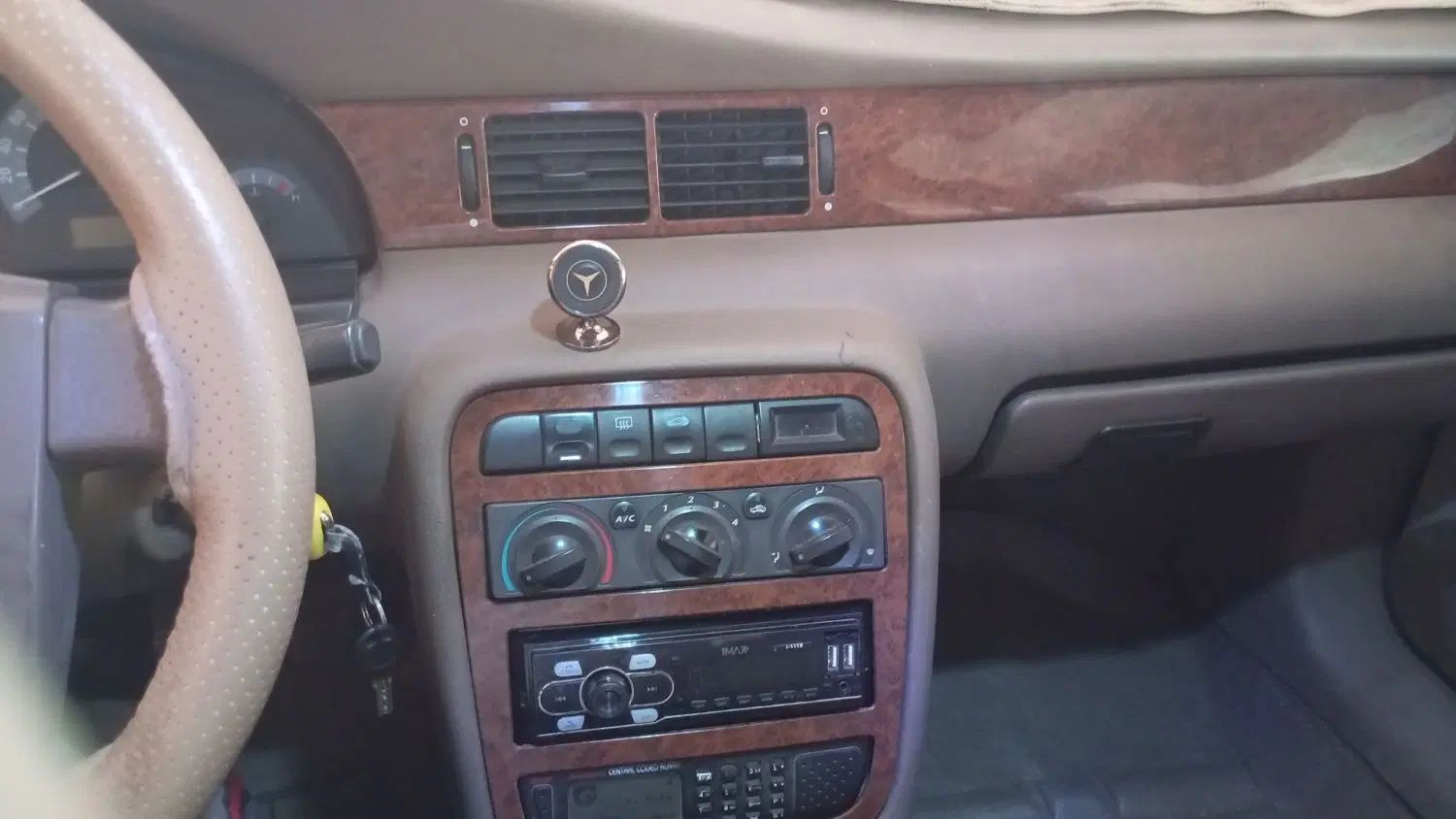 سمند LX XU7 - 1393