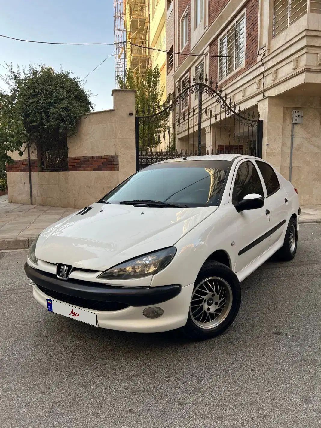 پژو ۲۰۶ صندوق دار v20 - 1387