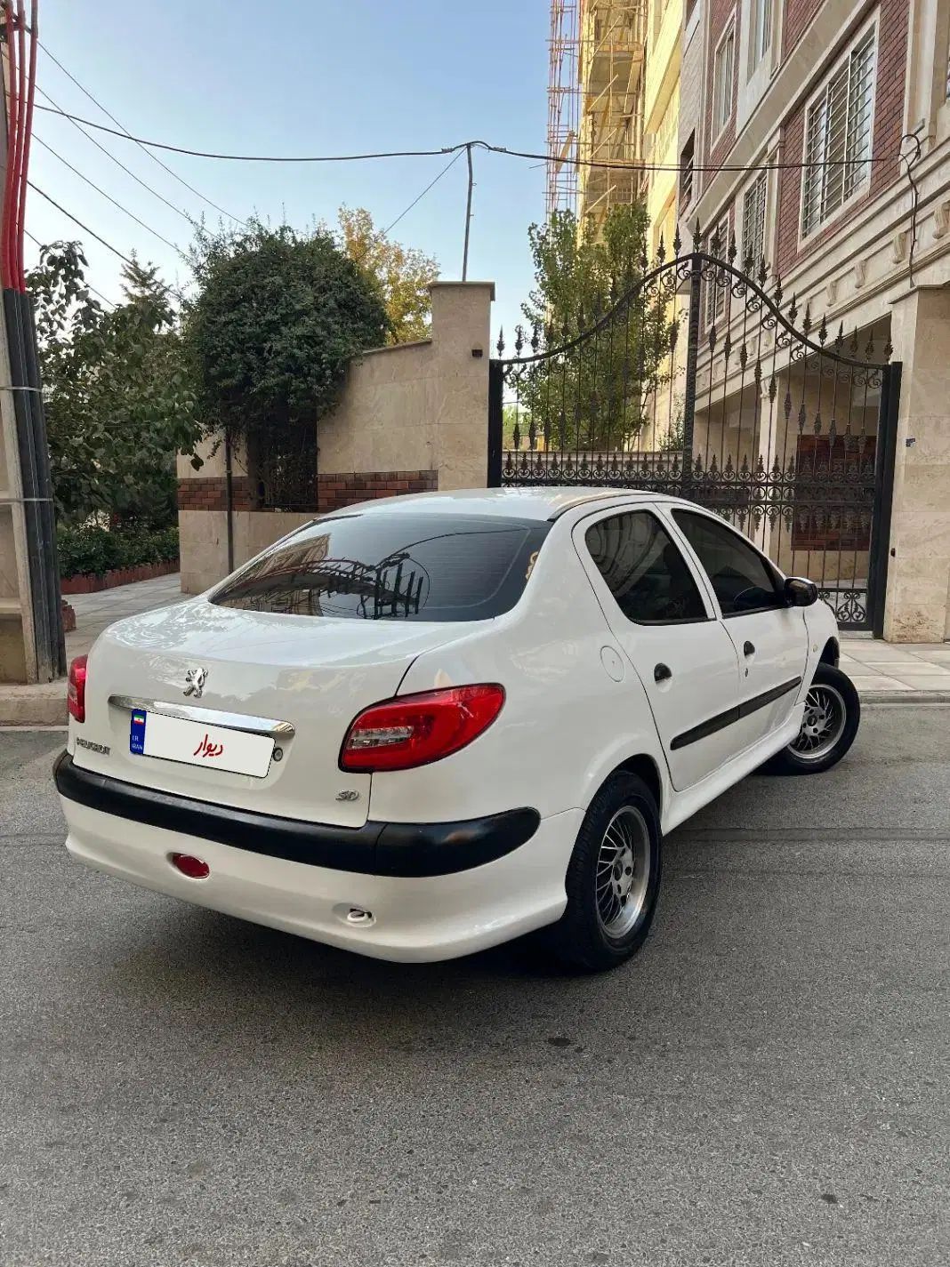 پژو ۲۰۶ صندوق دار v20 - 1387